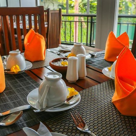 Queens Lodge Kandy Dış mekan fotoğraf