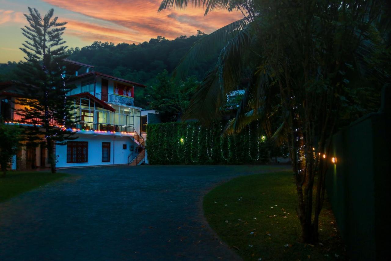 Queens Lodge Kandy Dış mekan fotoğraf